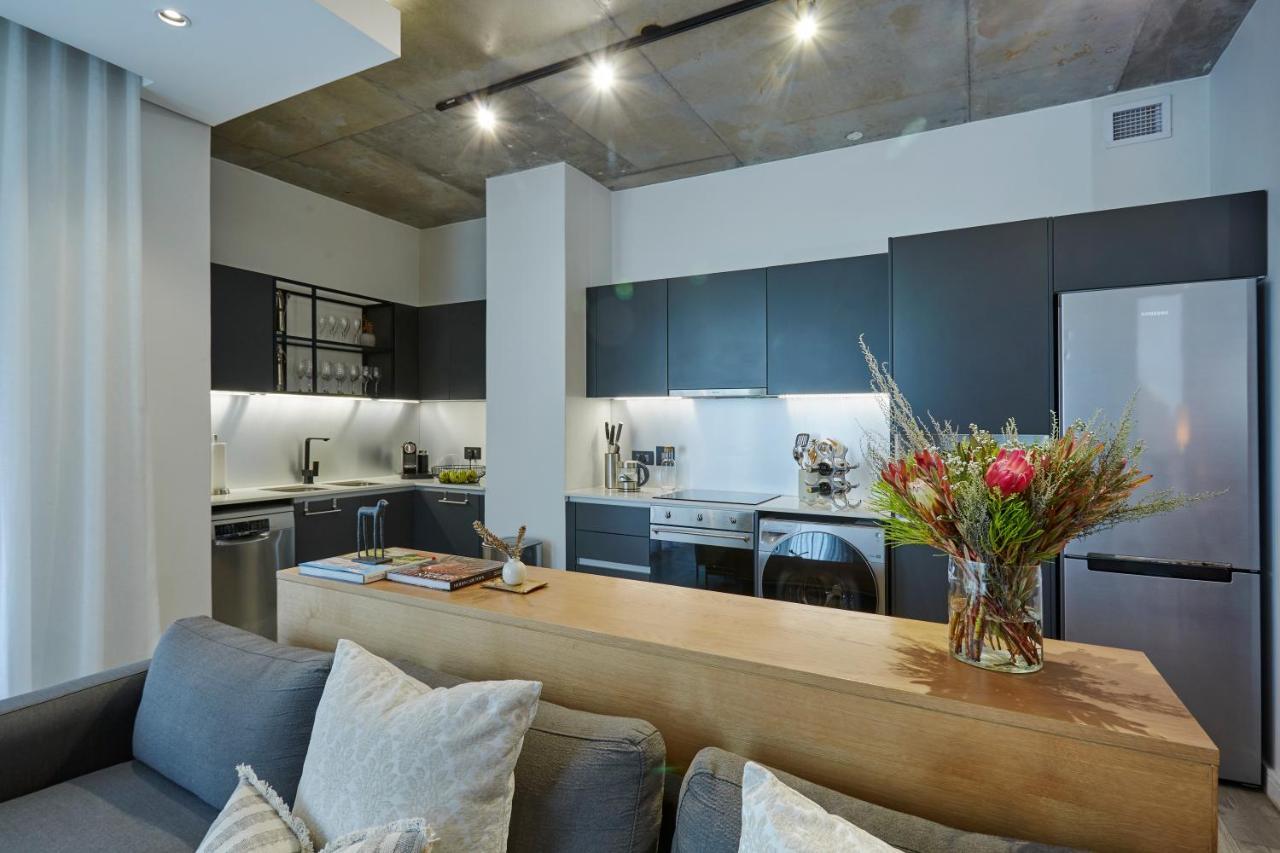 The Signature Luxury Apartment Fokváros Kültér fotó